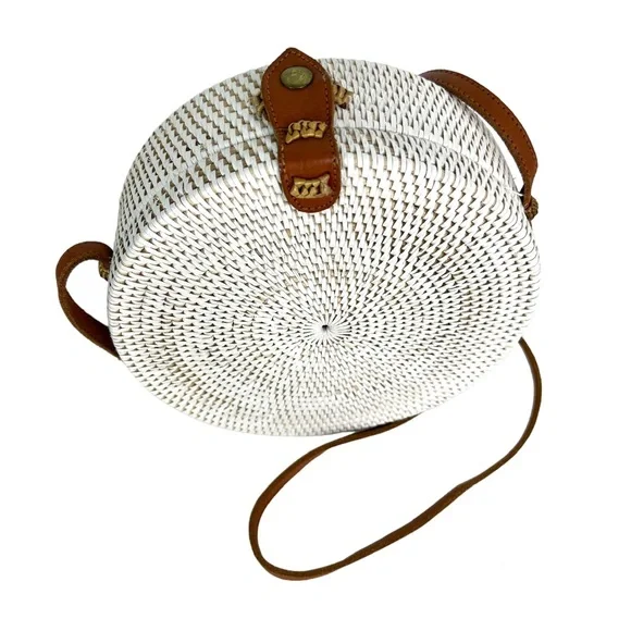 Handmade Woven Rattan Wicker Basket Shoulder Bag - Picture 2 of 7